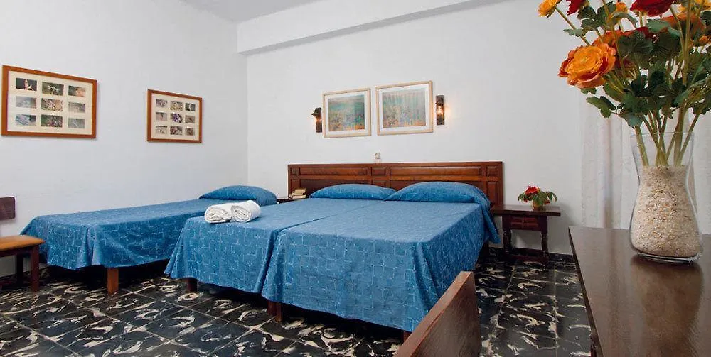 Boutique Hotel Oriola Cala de Sant Vicenc